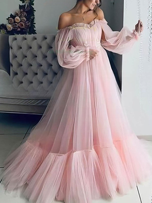 Gorgeous Off-the-shoulder Tulle Prom Dress with Lace Appliques and Princess Sweep Train