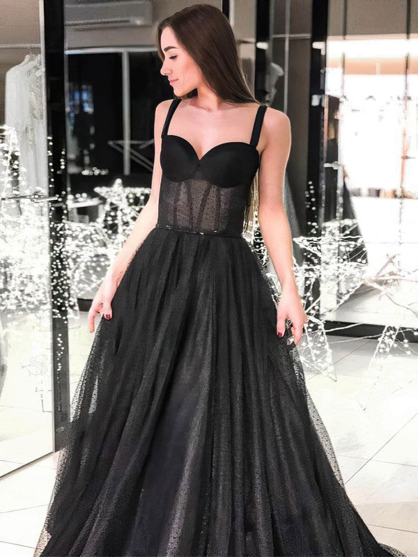 Glamorous Ball Gown Princess Prom Dress with Sweetheart Neckline and Sweep Train