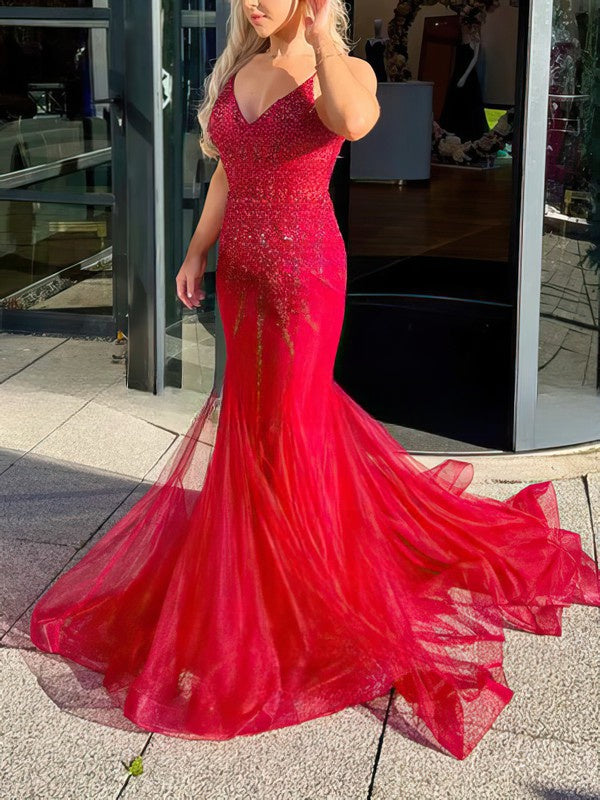 Gorgeous Trumpet/Mermaid V-neck Tulle Sweep Train Prom Dresses with Beading